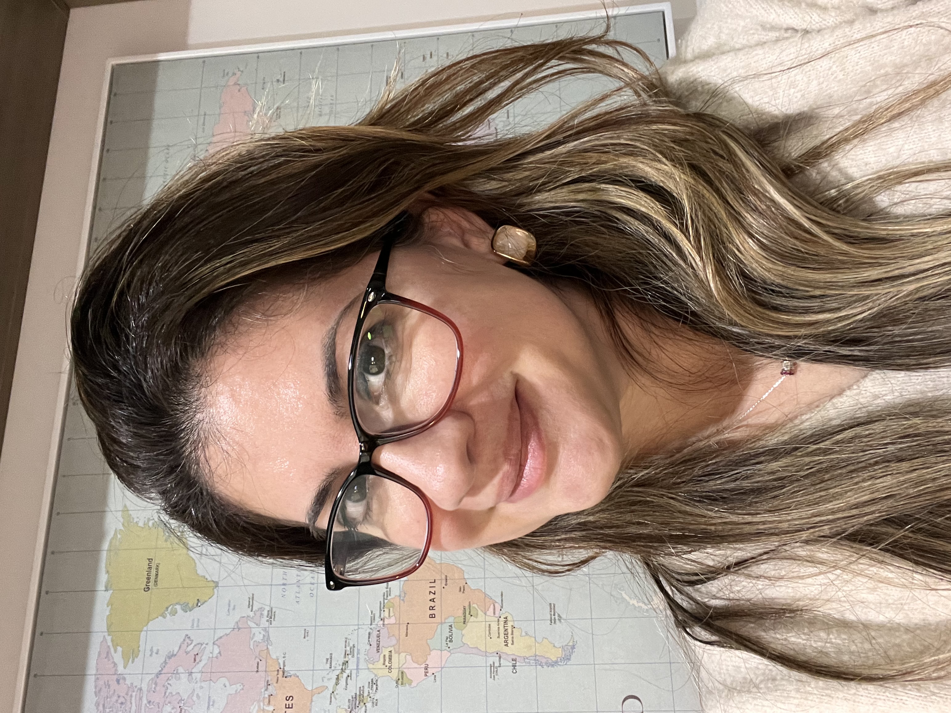 Aline Lisboa - Financial Adviser